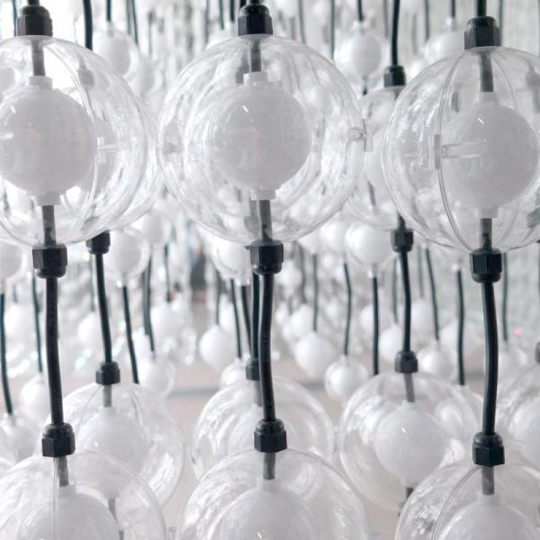 Project Installation Lighting Solutions Outdoor Decoration LED Christmas Ball