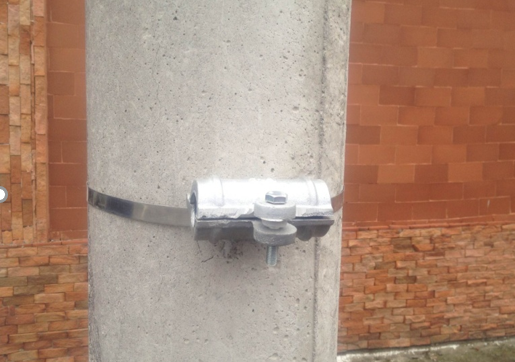 Rubber Aluminum Alloy ADSS Suspension Clamp Hanging Fiber Cable