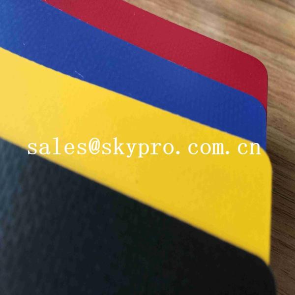 Lona revestida de la prenda impermeable de la materia textil del PVC (tienda de la cubierta del camión) con los certificados del ALCANCE