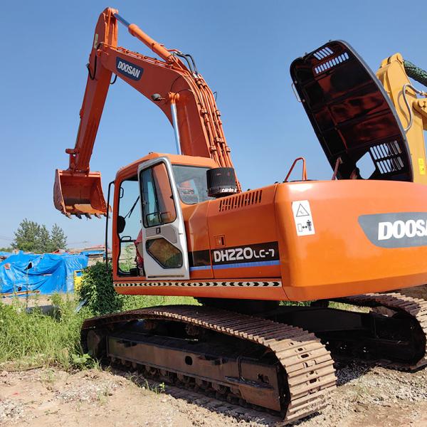 Korea Used Doosan Excavators DH220LC-7 22 Ton Excavator Huge Capacity Diggers