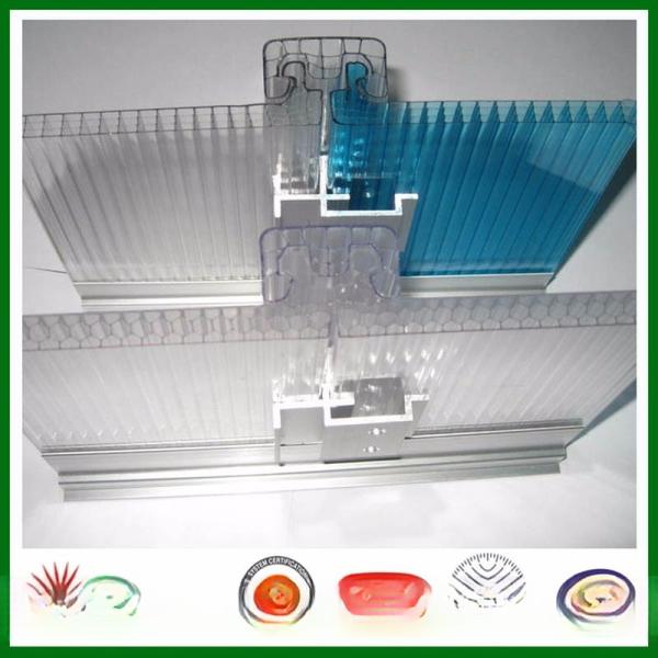 6mm-14mm Толщина PC Медоносные солнечные панели Полые листы для крыши