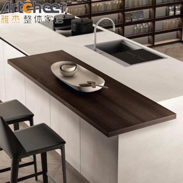 High Gloss Lacquer Wood Door Kitchen Cabinet U Shape Design With Durable Plywood Carcase Material