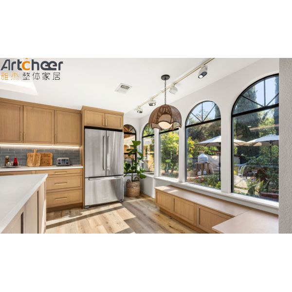 Modern Solid Wood Kitchen Cabinet with Customized Color and 3 Years Guarantee