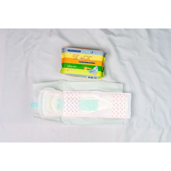 Fan Shape Sanitary Napkins Hypoallergenic High Absorbency Sanitary Napkins Suitable for Sensitive Skin and Extended Wear
