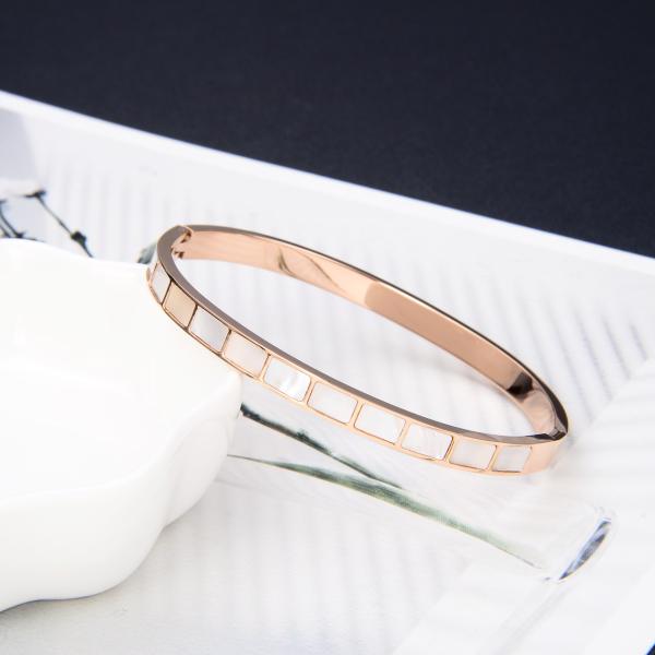 Niche Brand Shell Bangle Bracelet