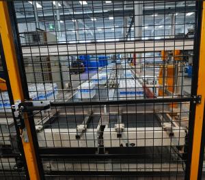 精密自動パレット化システム 42,000 BPH ボトル水生産ライン