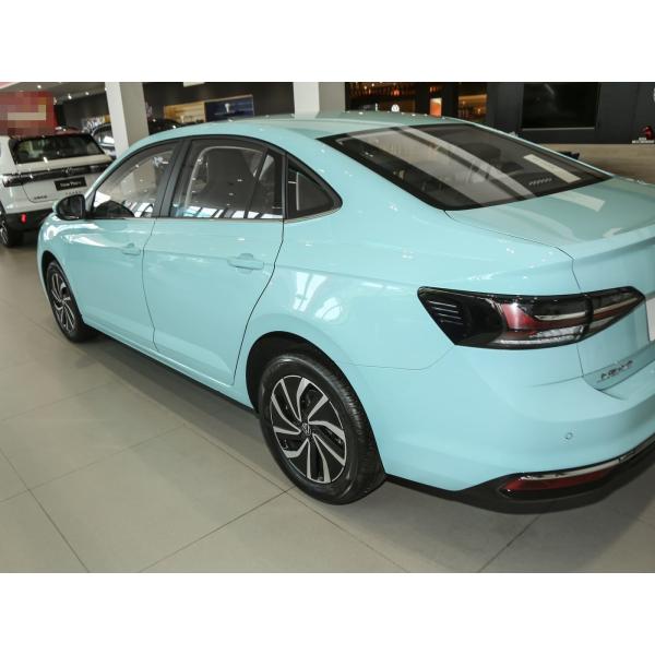 Coches Usados Populares 2024.10. Edición del Mercado para Coches Compactos con Tipo de Energía Gasolina y Transmisión Manual de 6 Velocidades