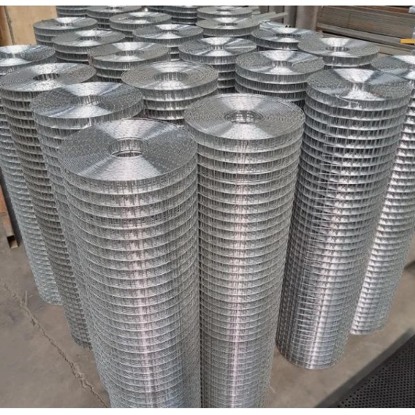 Galvanized Metal Welded Wire Mesh Garden Fence Rolls