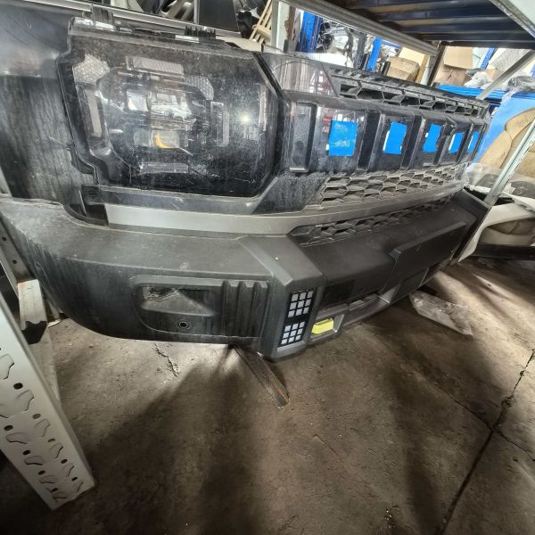 Used 2023-2025 Chery Jetour Traveler T2 Front Bumper Mesh Grille ABS Plastic Carbon Fiber Look Matte Black Glossy Black