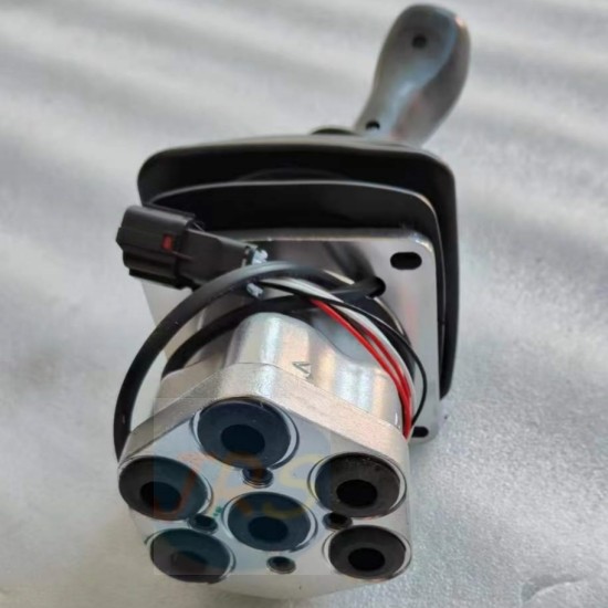 Doosan DX300LCA,DX340LCA,DX380LC, DX225LC excavator JOYSTICK VALVE  410113-00124B 410113-00125B