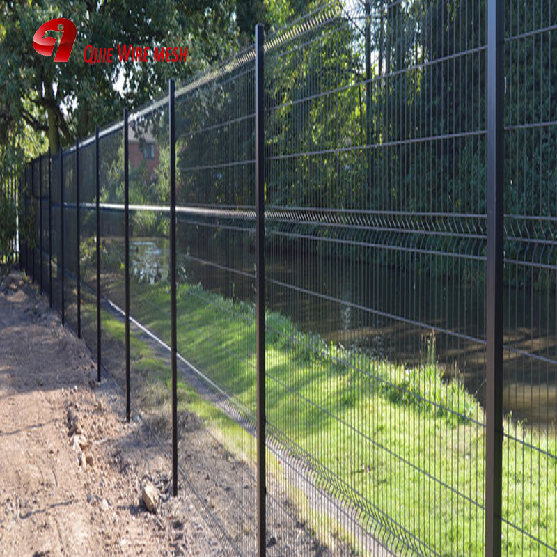 High Quality Welded Galvanized Wire Mesh 6 Gauge Panel Security Bending Garden Mesh Welded Curved 3D Fence