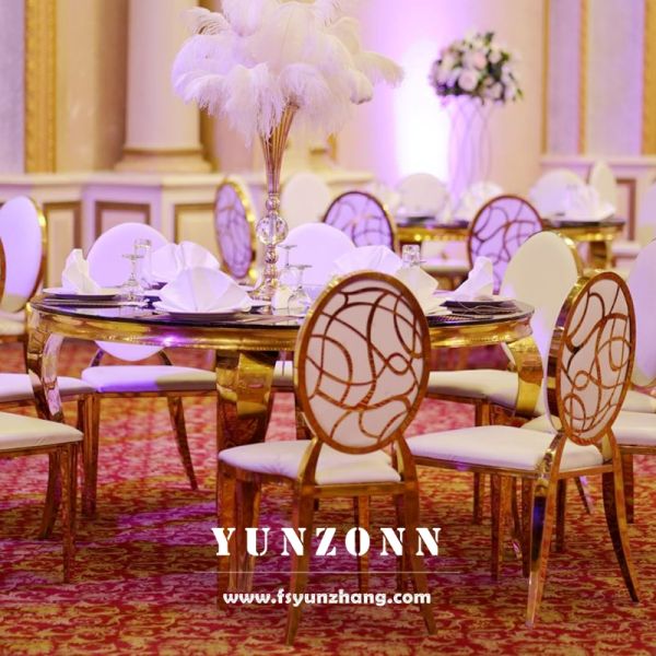 Louis Modern Round Marble Dining Table with Polished Gold Stainless Steel Serpentine Legs for Hotels or Living Rooms