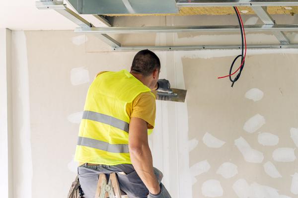 1220x2440mm Gypsum Plaster Boards Reinforced 15mm Thick For Ceiling