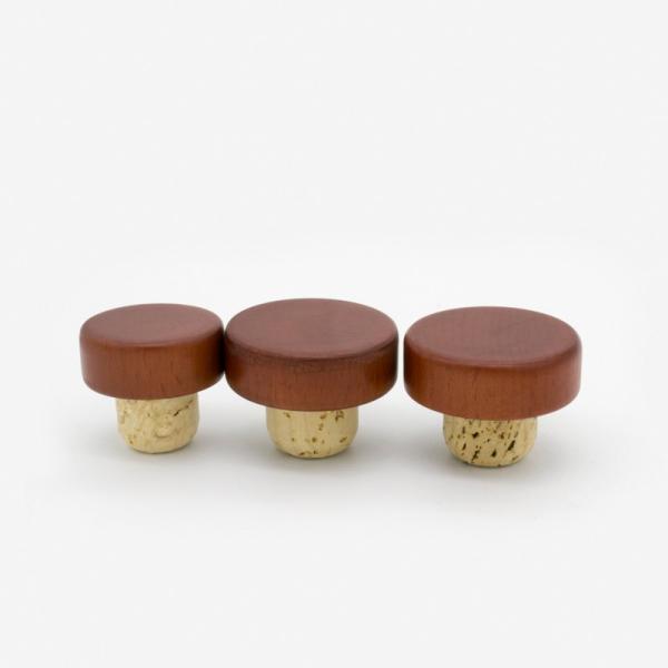 Tapón de madera hecho de madera natural sólida y corcho