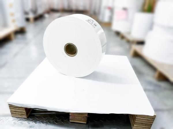 Self Adhesive BOPP Roll Labels , Clear Glossy Label Paper 25μ Face Thickness