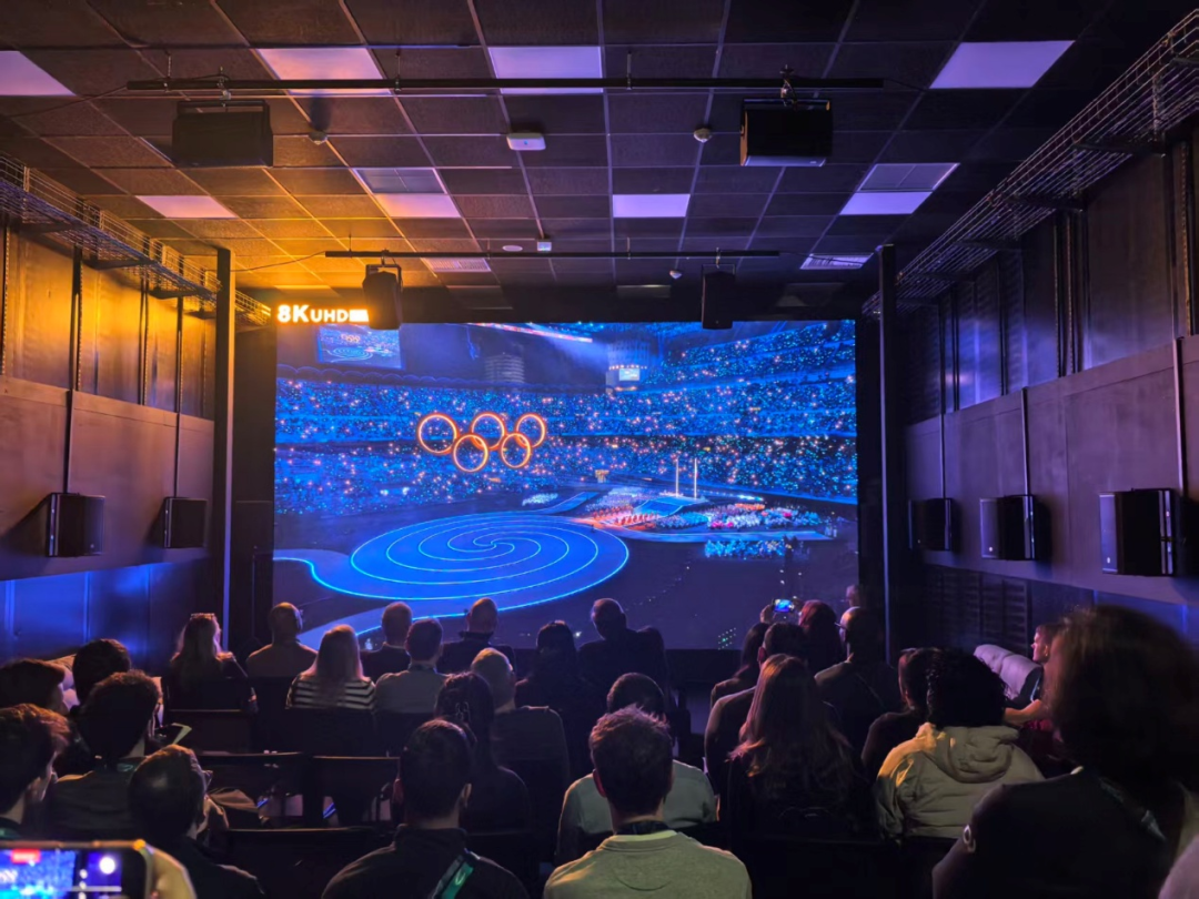 Large UHD LED Screen Pixel Pitch 0.78 600x337.5mm LED Panel Seamless Video Wall For Meetings