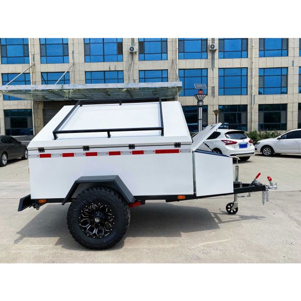 Remorque de camping extérieure blanche - Pratique pour le camping et le stockage