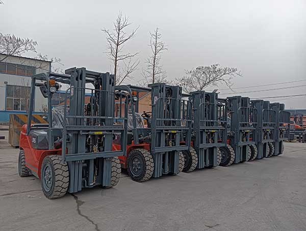 Side Shifter CPCD30 3.0Ton Diesel Lift Truck Hydraulic Transmission Counterbalance