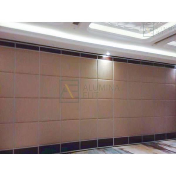Customizable Dimensions Acoustic Partition Wall with Q235 Steel Frame and OEM & ODM Design（For commercial use）