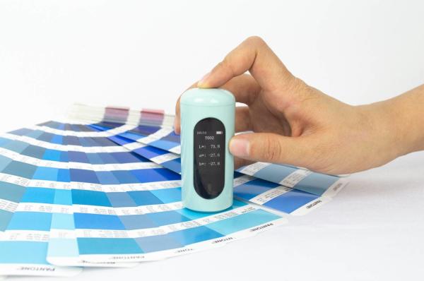 IPS Mini Screen  400-700nm Spectral Colorimeter  CR20 Automatic Calibration
