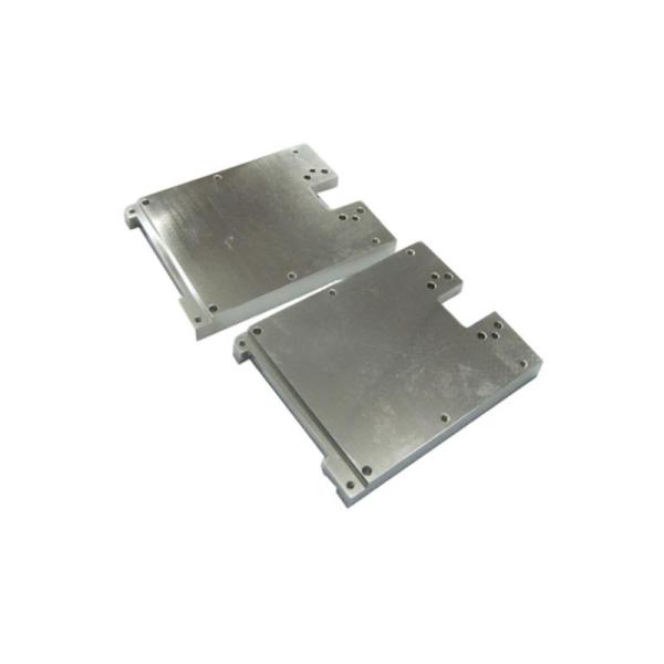 Partidas de fresado de mecanizado CNC rojo Superficie de revestimiento de aluminio fresado a medida