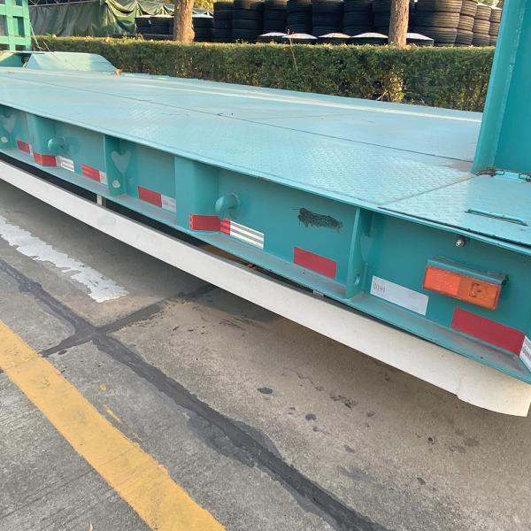 3 Axles Lowbed Trailer with Mechanical Suspension CIMC HUAJUN Stock