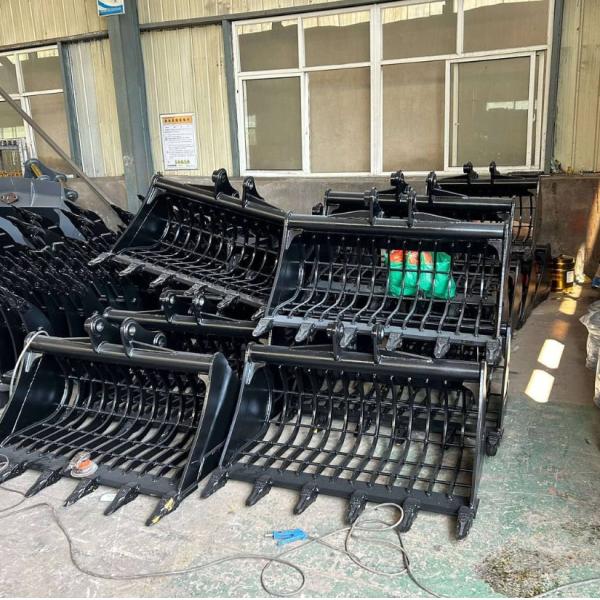 Mini Excavator Hydraulic Tilting Bucket For Kubota 1.7ton Excavator hydraulic tilt bucket , excavator attachments