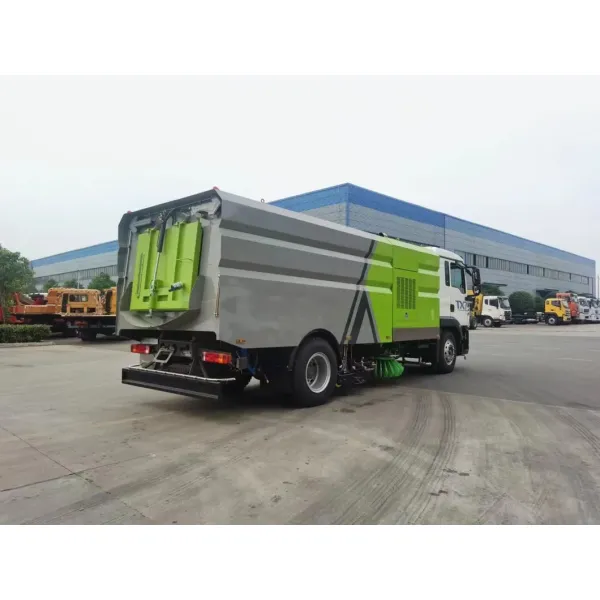 Sinotruk 4X2 Heavy-Duty Road Sweeper for Urban Cleanup