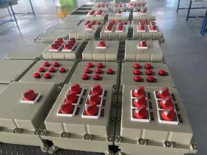 IP65 Painel de controle elétrico montado na parede de aço inoxidável