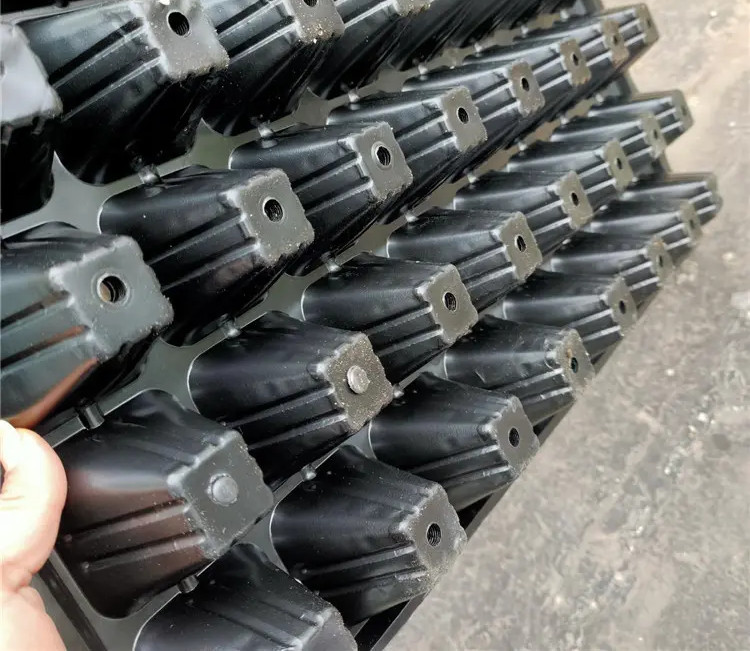 Прямоугольные клетки отверстий питомника 12 семени подносов прорастания PVC