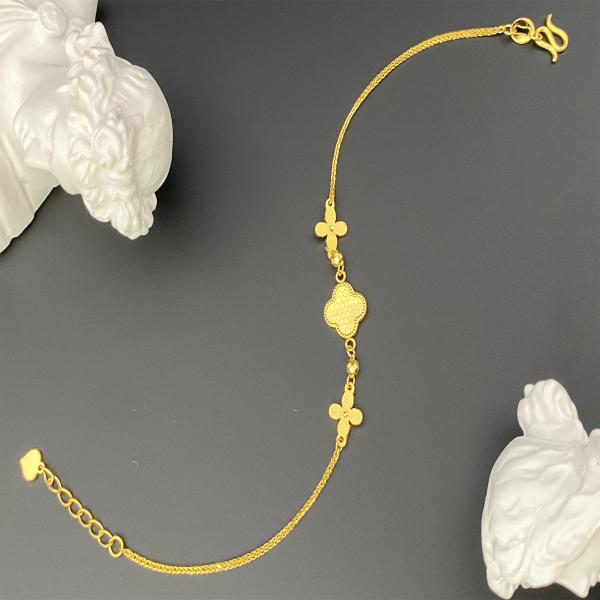 Brillante rosa dorada Brazalete de corazón de diamante