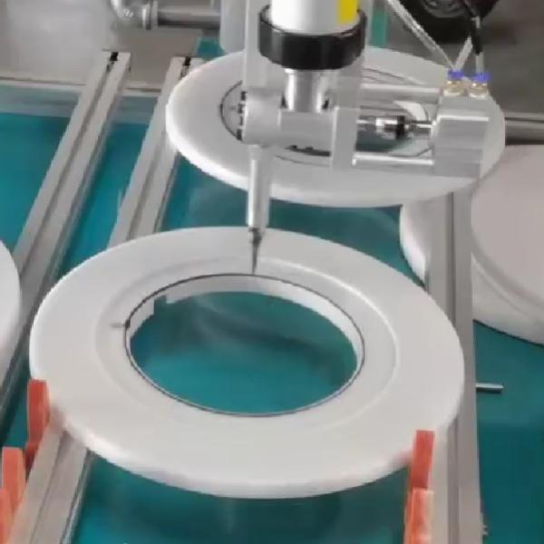 150Wの接着剤配送ロボット 3軸接着剤配送機 電気ケトル用自動化
