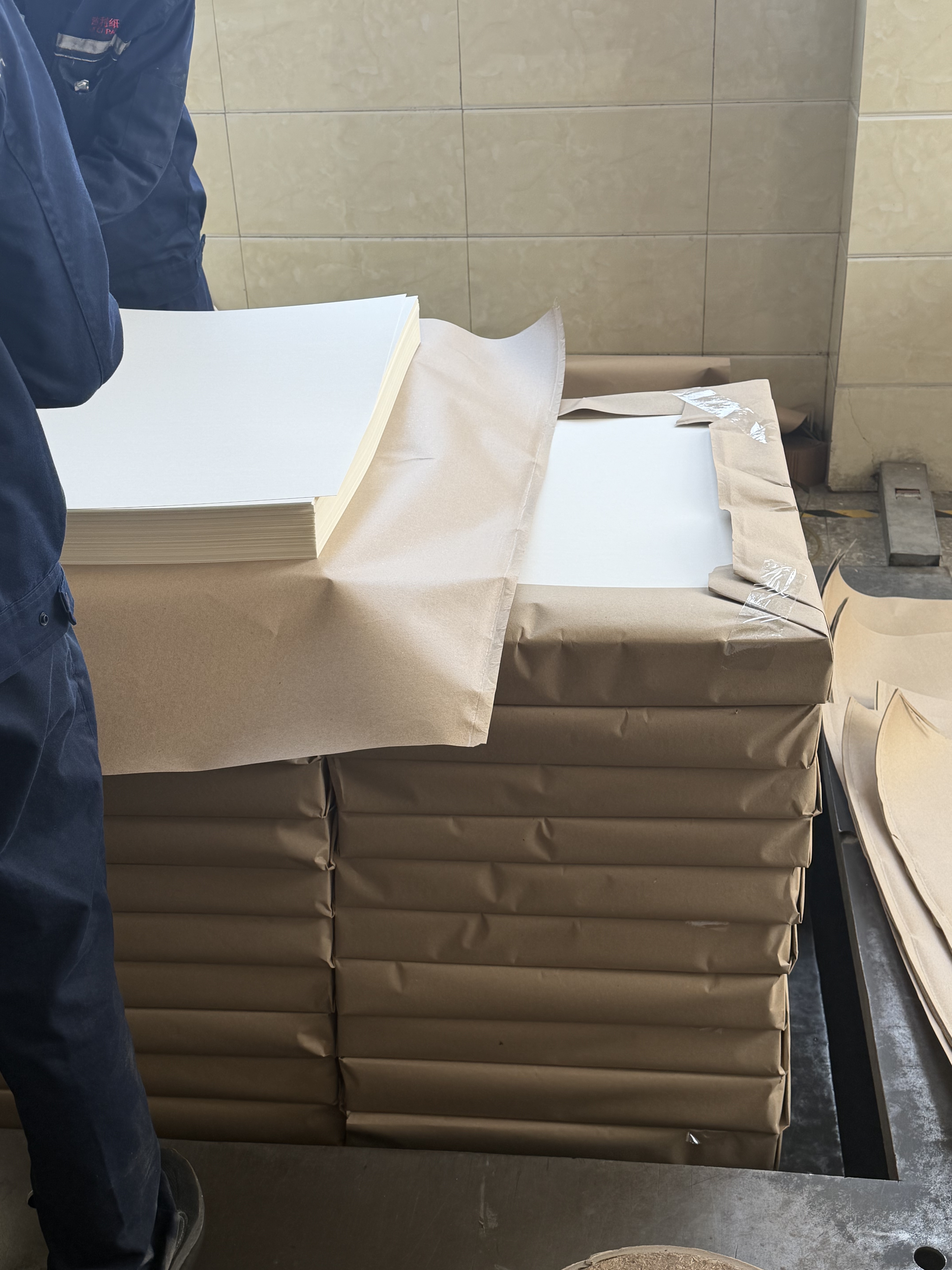 High-quality cupstock paper and paperboard for durable paper stock applications
