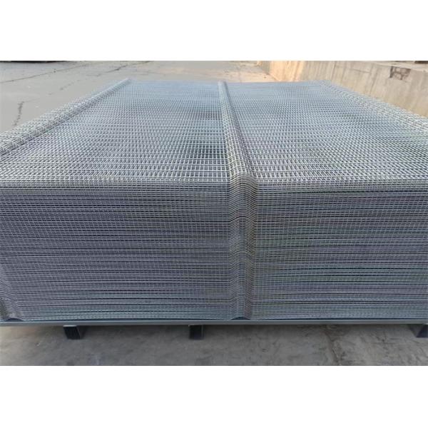 3D Curved Triangle V Mesh Security Fence Panel Powder Coating