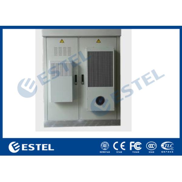 電流を通された鋼鉄屋外の電子機器のエンクロージャ2は中間の分割の版によってほえます