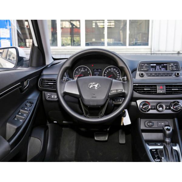 Бензин автомобиля мест 1.6T двери 5 версии 4 автомобиля GL Hyundai Celesta 2020 подержанный