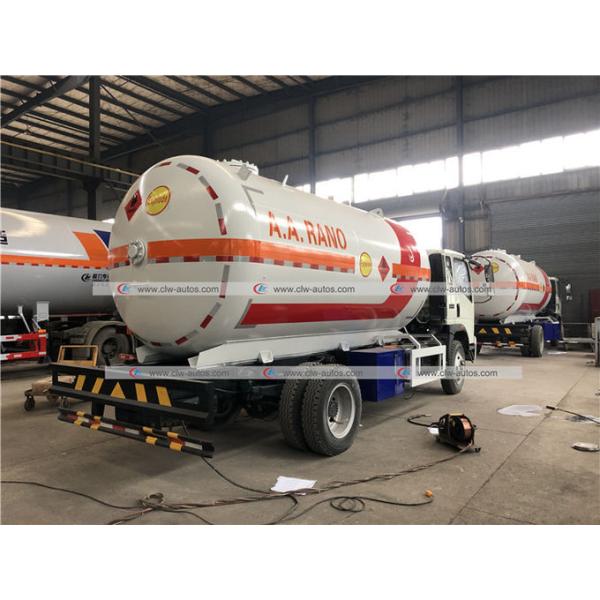 HOWO 5mt 5t 5tons LPG Dispenser Truck Cylinder Filling Tanker Truck