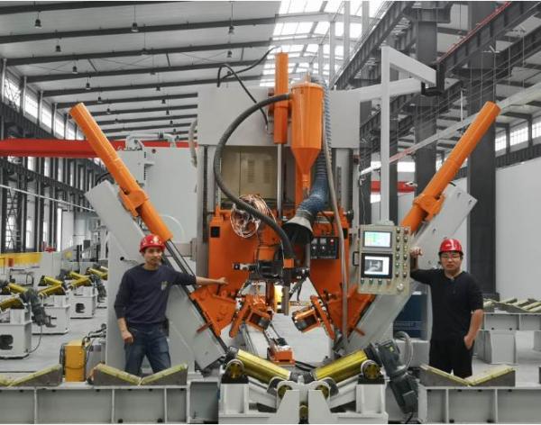 Diameter 60~600mm，Length 12000mm CNC Light Pole Shut-Welding Machine
