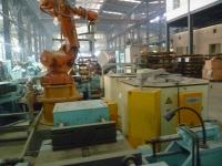 Horno eléctrico gris 2000KG para la combustión completa de fusión de aluminio de la tenencia