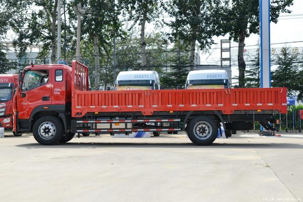 10 Ton Cargo Truck Chassis 4*2 Double Rear Tires Euro 3 Cummins Engine 5150 Wheelbase
