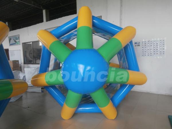 roda inflável colorida do hamster de encerado do PVC de 0.9mm para jogos da água