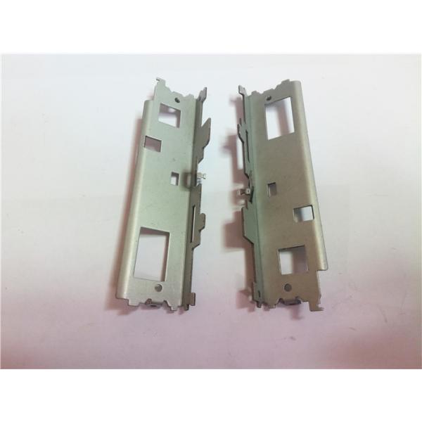 Стальной металл кронштейна штемпелюя оборудование прессформы алюминиевое умирает толщина 1.8мм