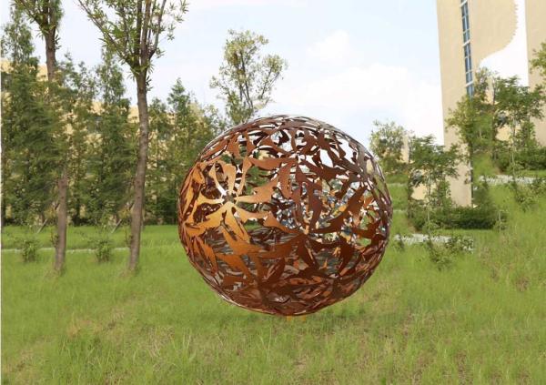 O jardim de bronze da bola Ornaments estátuas, esculturas contemporâneas do jardim do metal