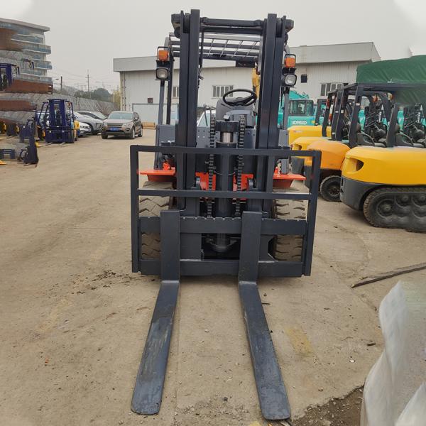 3ton HELI Second Hand Electric Forklift Original Color and Rated Lifting Capacity 5Tons