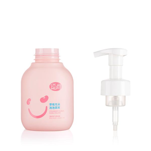 Garrafa facial de formação de espuma 300ML do limpador do revestimento plástico do toque macio para crianças