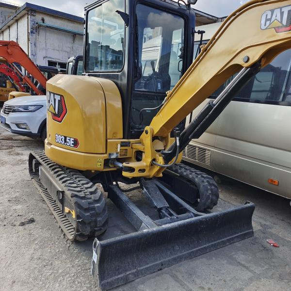 Used Caterpillar Track Shoes 303CR Mini Excavator 3 Ton with ORIGINAL Hydraulic Valve