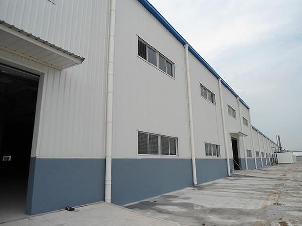 多機能鋼筋構造ビル Q355 Q235 予備設計の建物