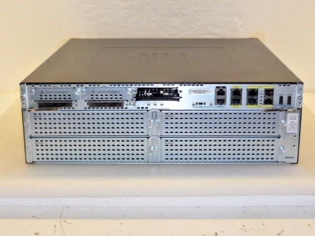 Оригинальный Cisco 4 WAN Port POE Switch Router Gigabit CISCO3945E-SEC/K9 - это маршрутизатор Cisco 3945E с пакетом безопасности с лицензией SEC PAK