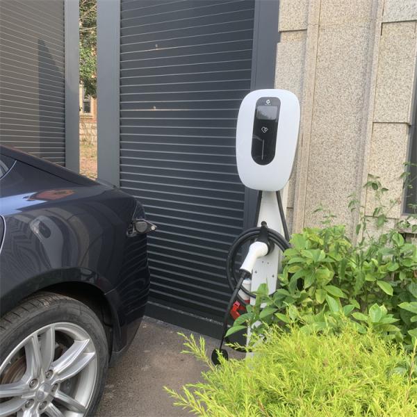 32A Commercial Electric Vehicle Charger 220W Fast 50Hz Outdoor Car Charger