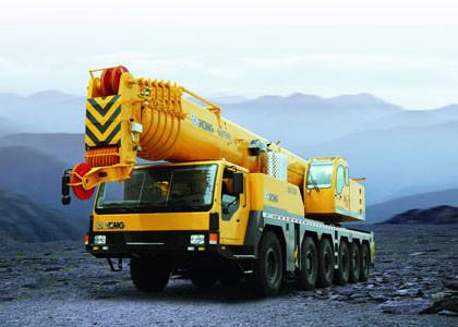 Durable QAY240 Hydraulic Mobile Crane 240Ton , All Terrian Crane For Construction